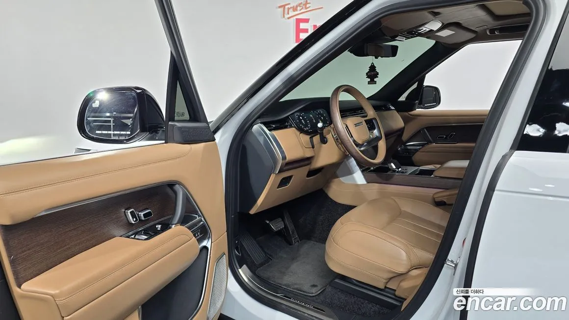 Land Rover Range Rover 2025 из KR, фото 10