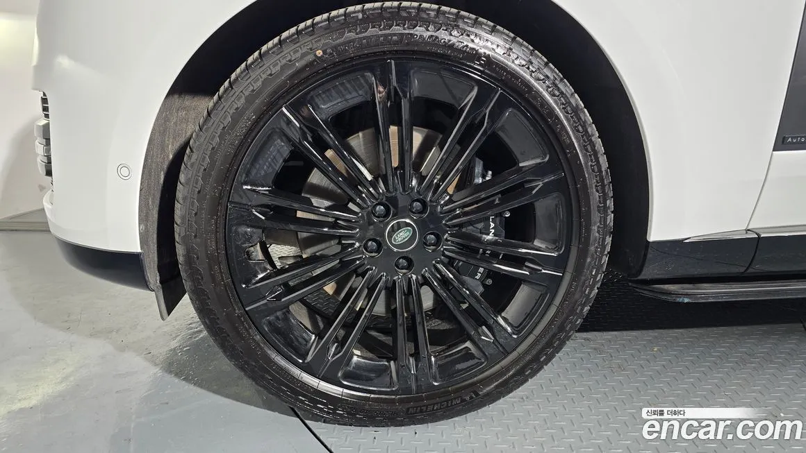 Land Rover Range Rover 2025 из KR, фото 4