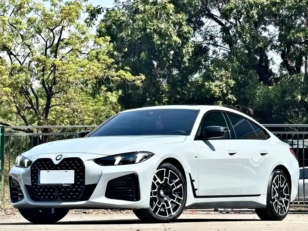 BMW 4 Series 2025 из CN, фото 1
