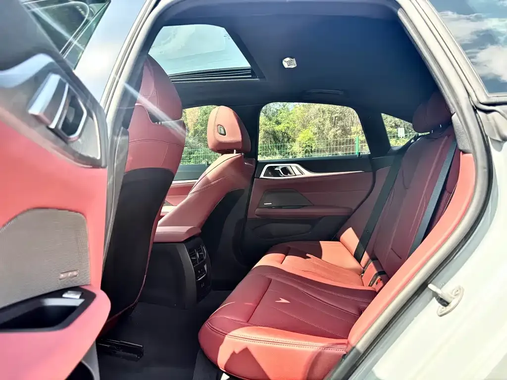 BMW 4 Series 2025 из CN, фото 3