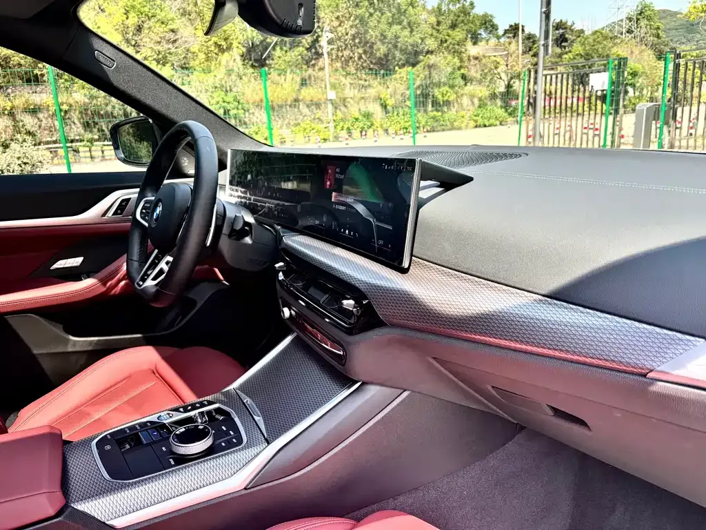 BMW 4 Series 2025 из CN, фото 7
