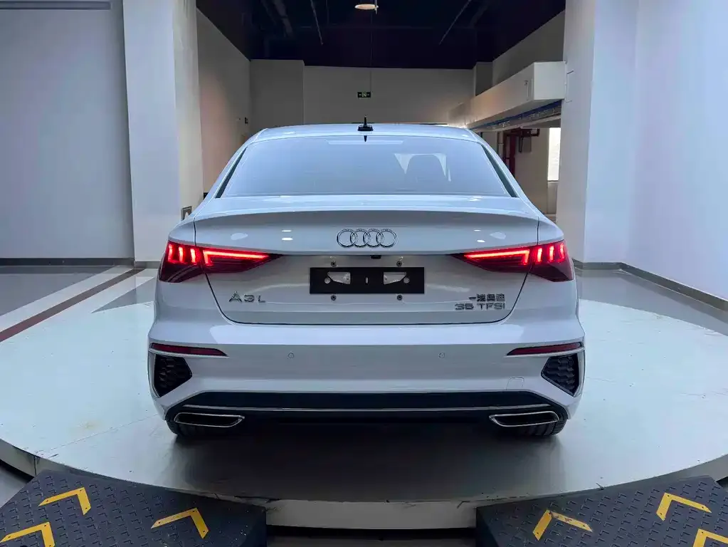 Audi A3 — фото 5