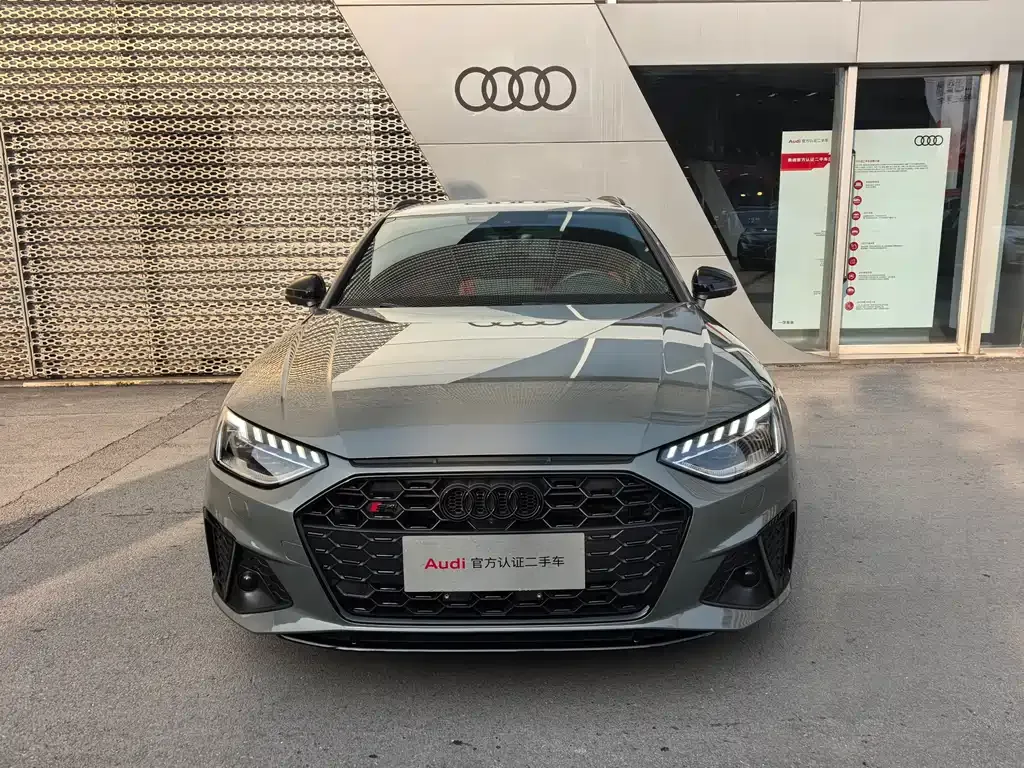 Audi S4 2024 из CN, фото 2