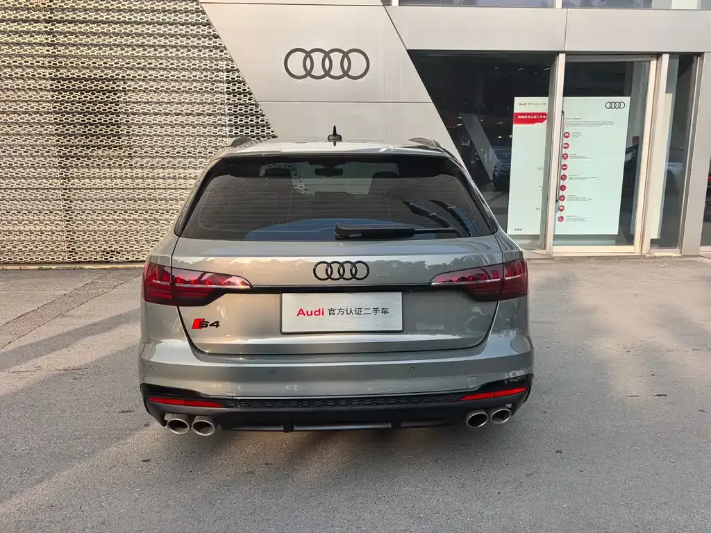 Audi S4 2024 из CN, фото 10