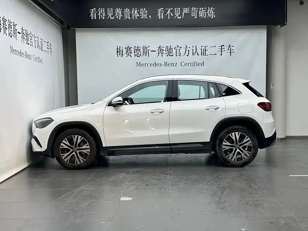 Mercedes-Benz GLA 2024 из CN, фото 2