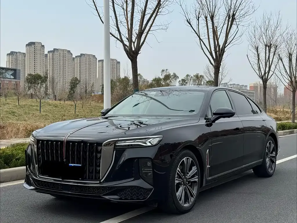 Hongqi H9 — фото 1