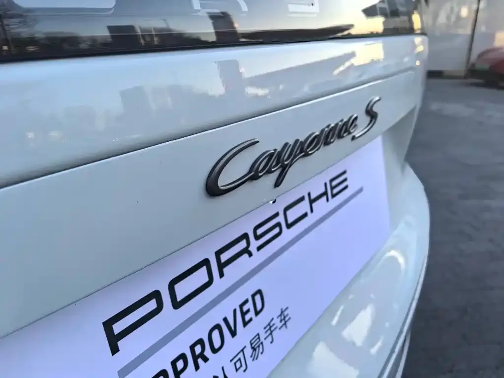 Porsche Cayenne — фото 3