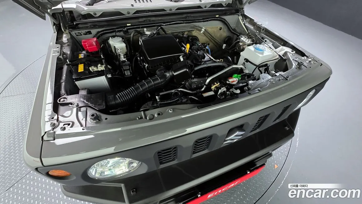 Suzuki Jimny 2024 из KR, фото 10