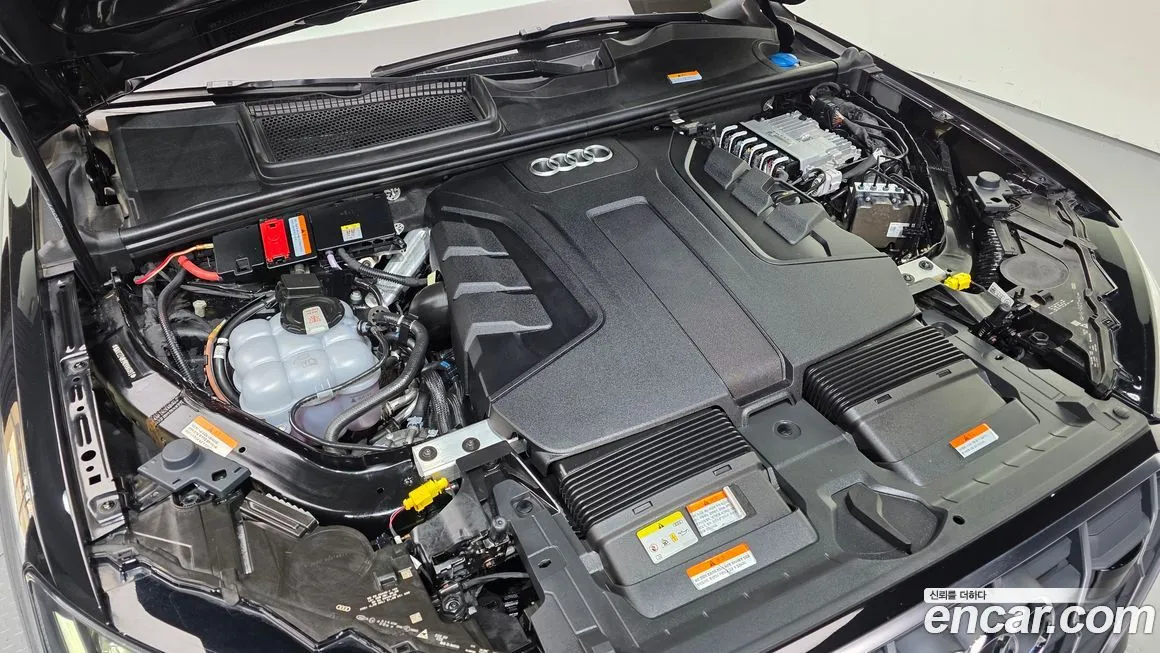 Audi Q7 2022 из KR, фото 8