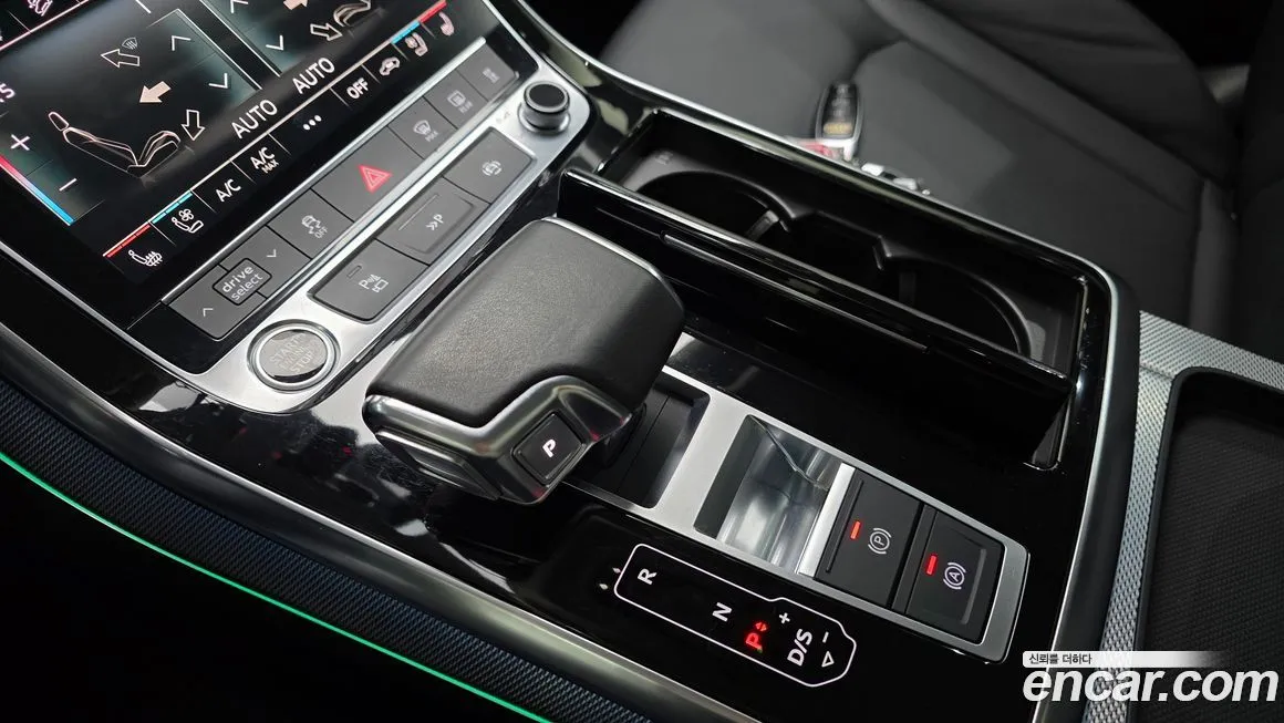 Audi Q7 2022 из KR, фото 6