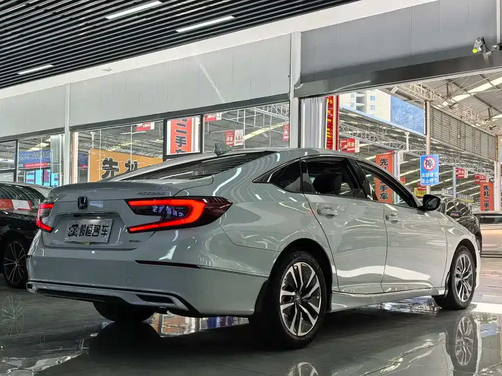 Honda Accord 2023 из CN, фото 8