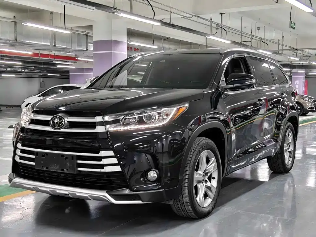 Toyota Highlander — фото 2