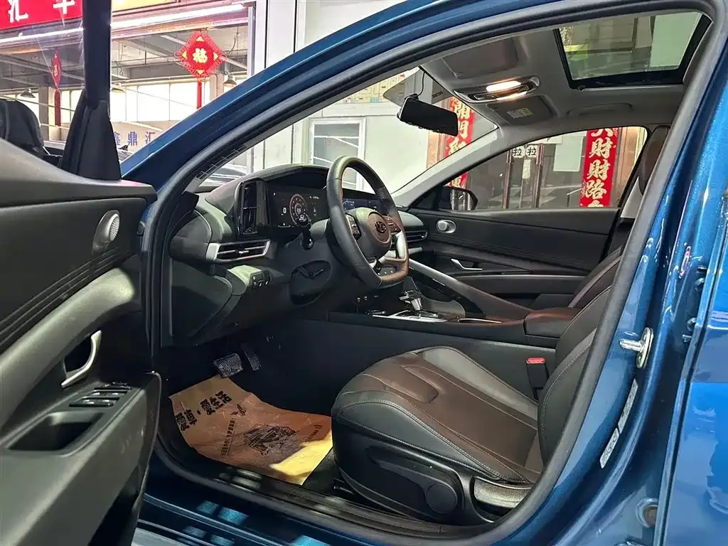 Hyundai Elantra 2022 из CN, фото 6