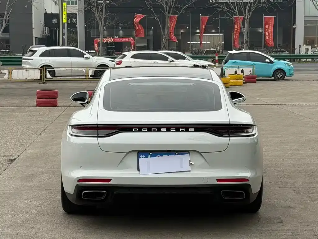 Porsche Panamera 2022 из CN, фото 10