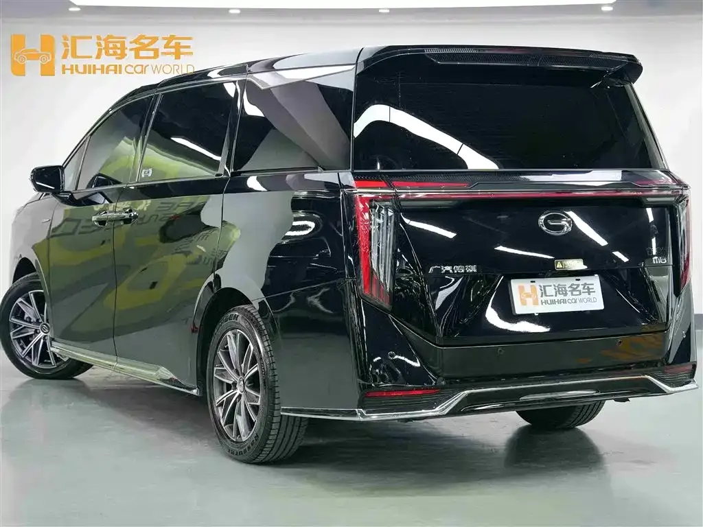 GAC Motor Trumpchi M8 — фото 10