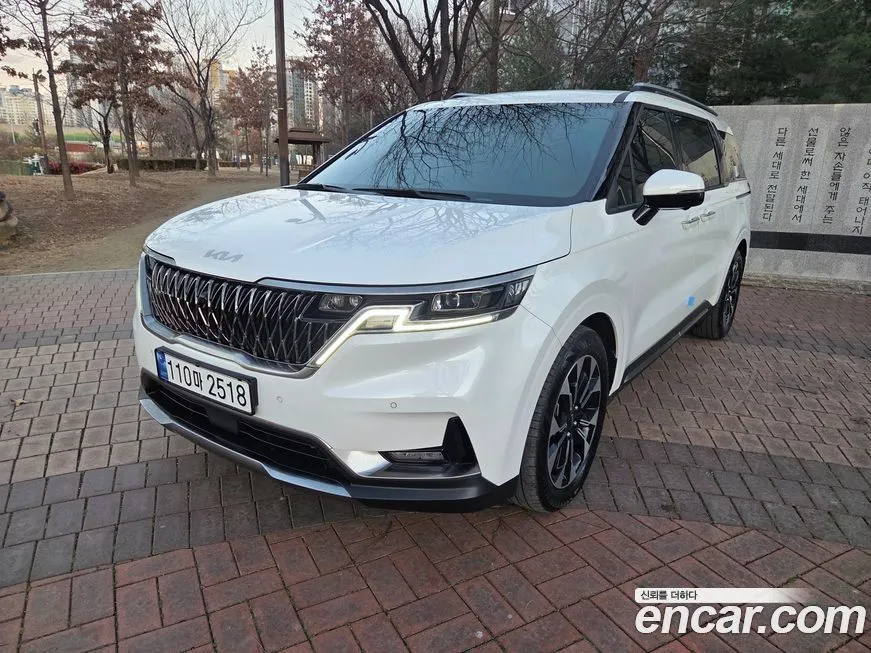 Kia Carnival 2023 из KR, фото 1
