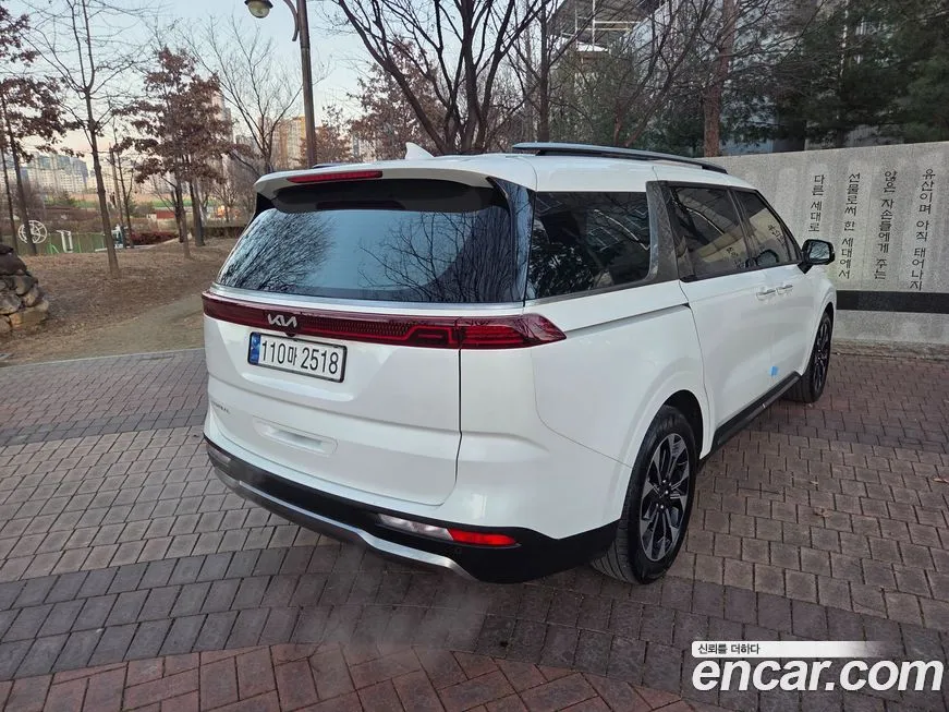 Kia Carnival 2023 из KR, фото 2