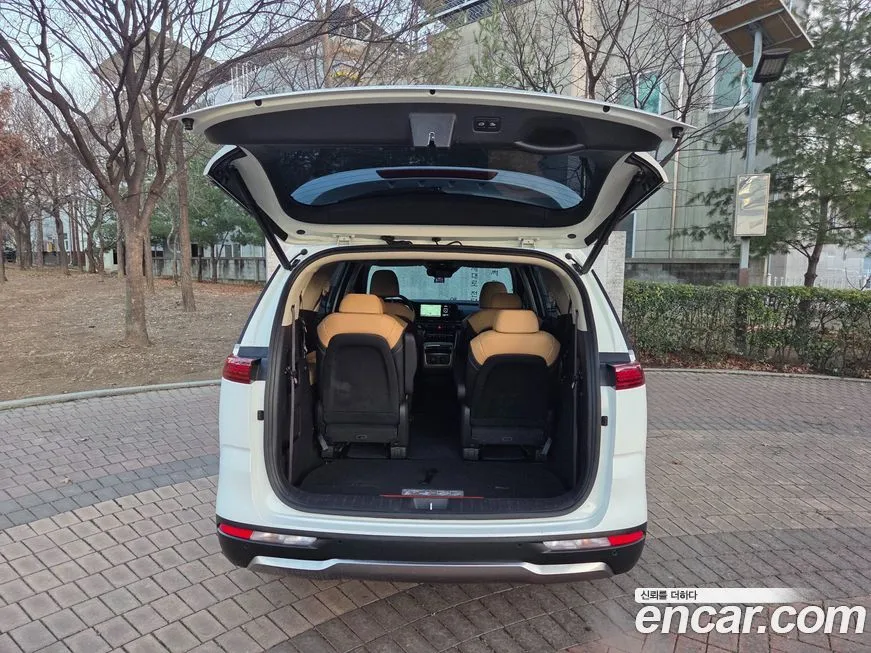Kia Carnival 2023 из KR, фото 10