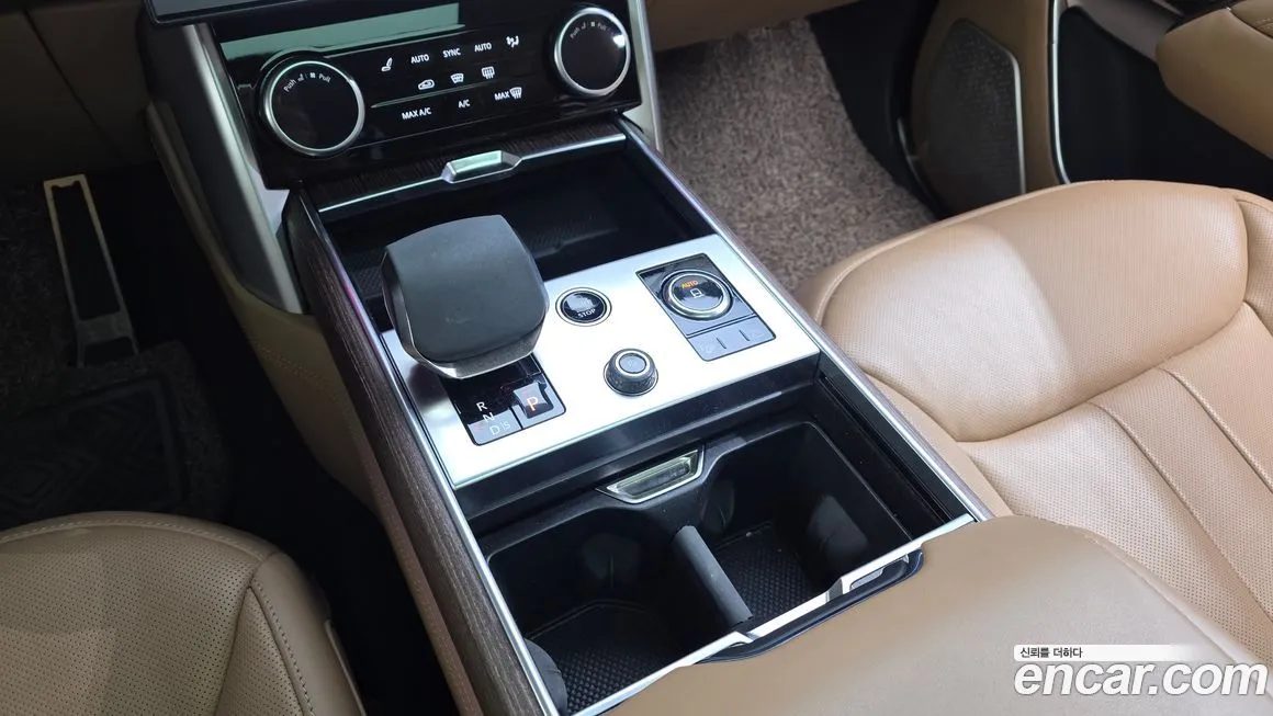 Land Rover Range Rover 2023 из KR, фото 7