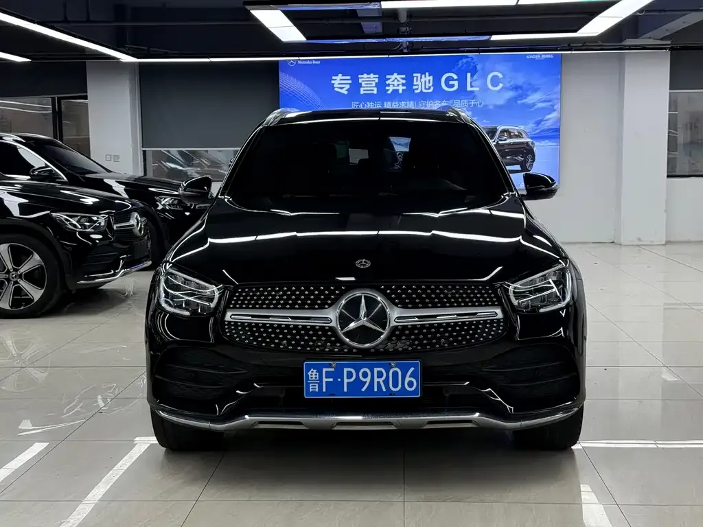 Mercedes-Benz GLC — фото 1