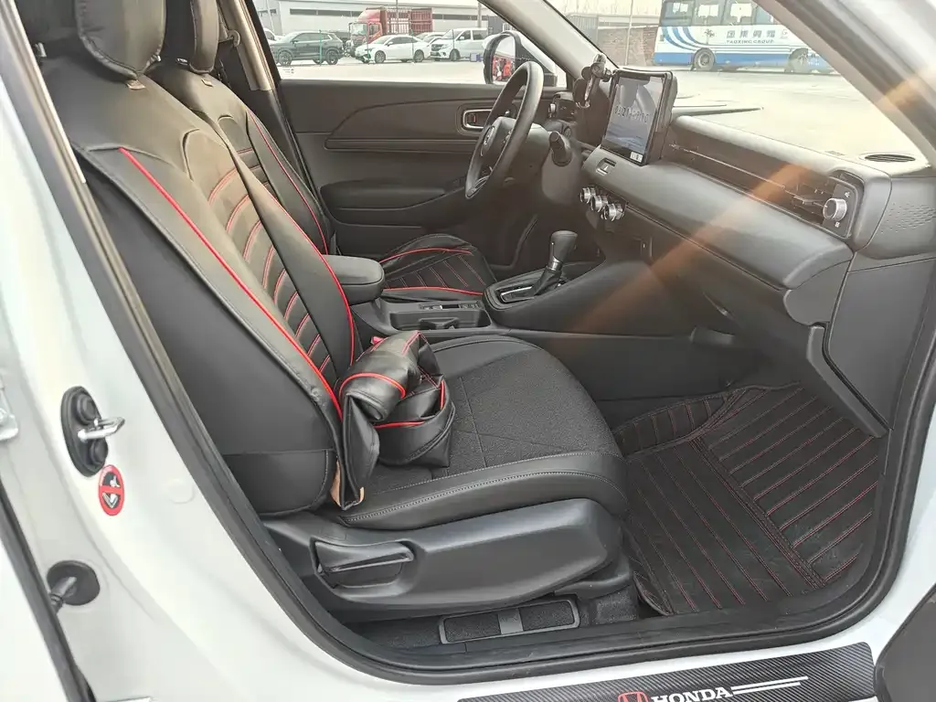 Honda Vezel 2025 из CN, фото 9