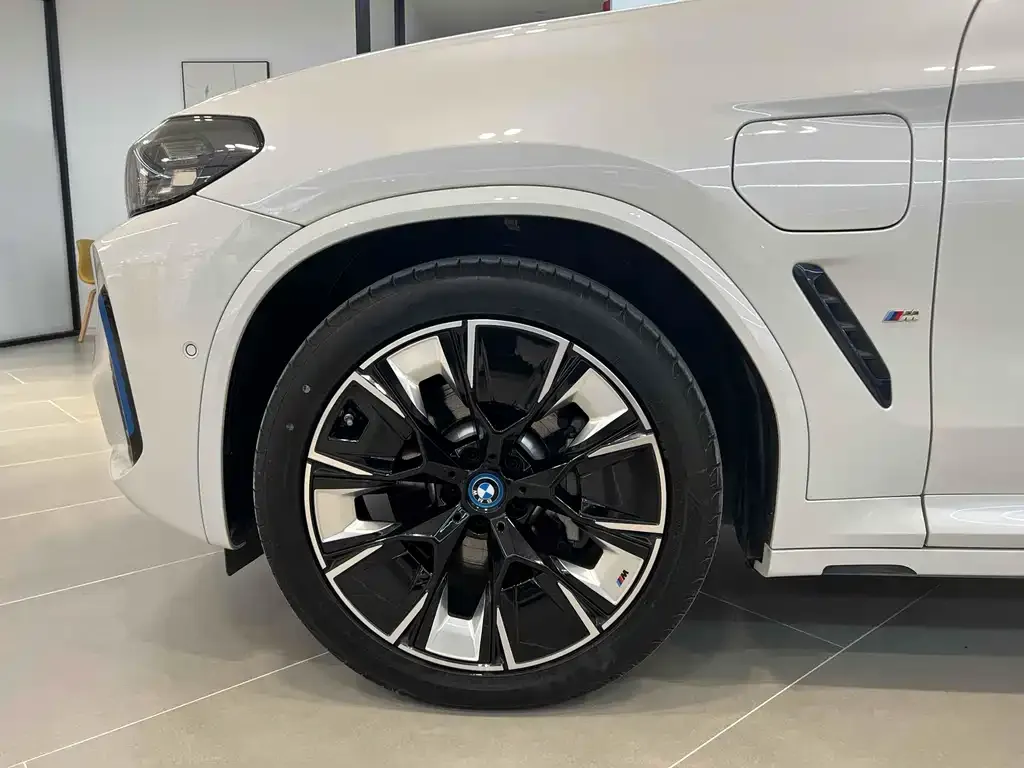 BMW iX3 2021 из CN, фото 4