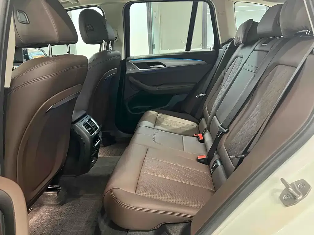 BMW iX3 2021 из CN, фото 2