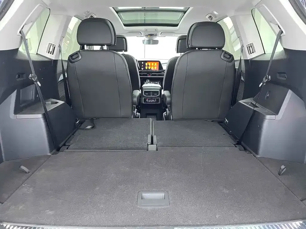 Volkswagen Talagon 2023 из CN, фото 6