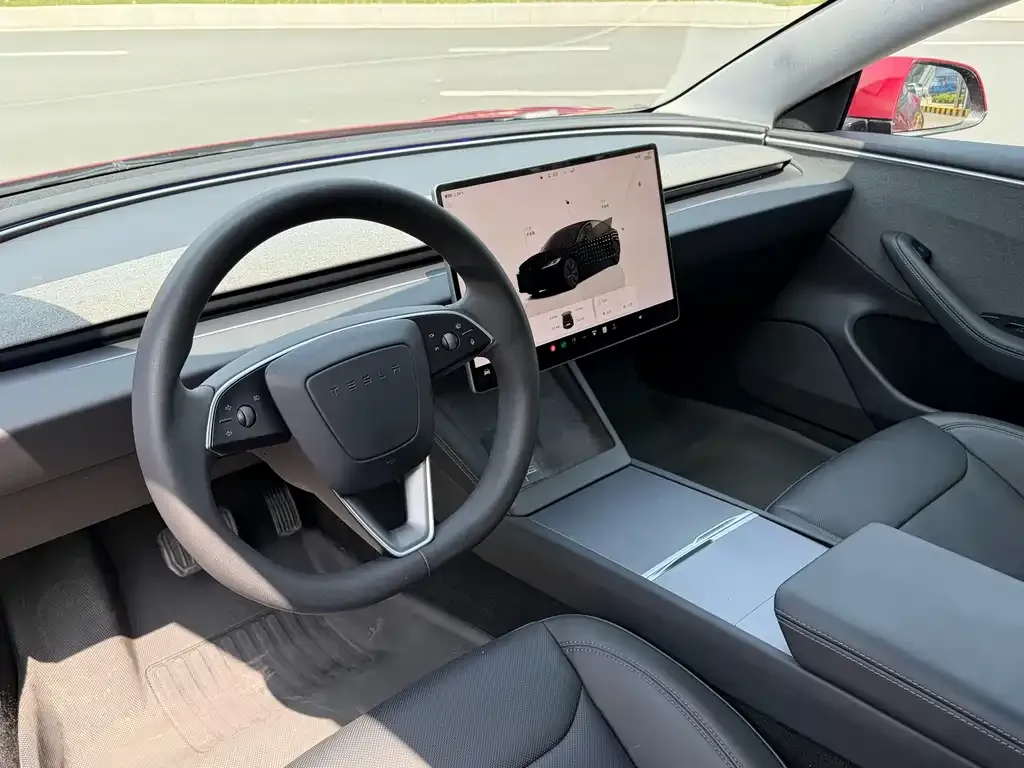 Tesla Model 3 2023 из CN, фото 5