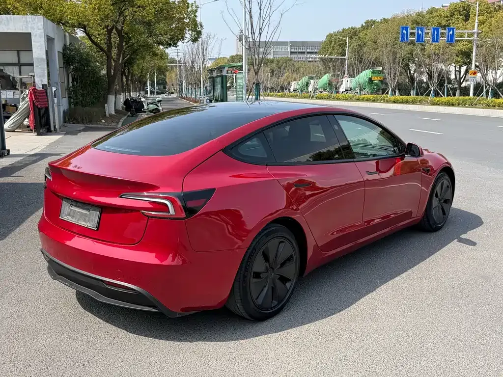 Tesla Model 3 2023 из CN, фото 7