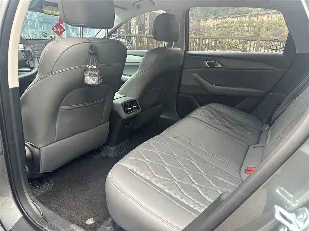 Geely 银河A7 2025 из CN, фото 5