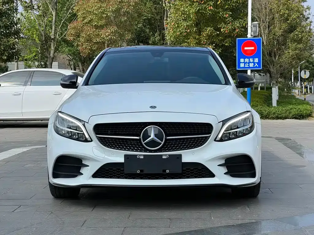 Mercedes-Benz C-Class — фото 10