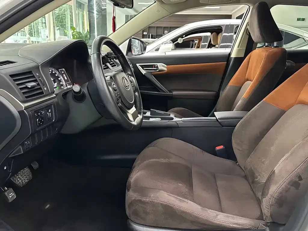Lexus CT 2021 из CN, фото 10