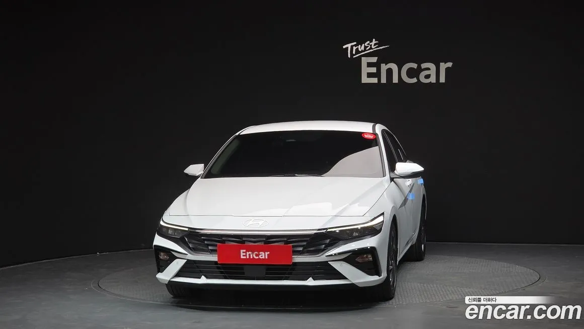 Hyundai AVANTE 2024 из KR, фото 2