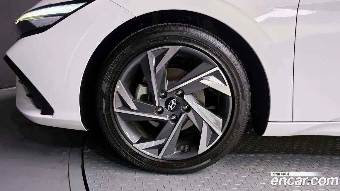 Hyundai AVANTE 2024 из KR, фото 8