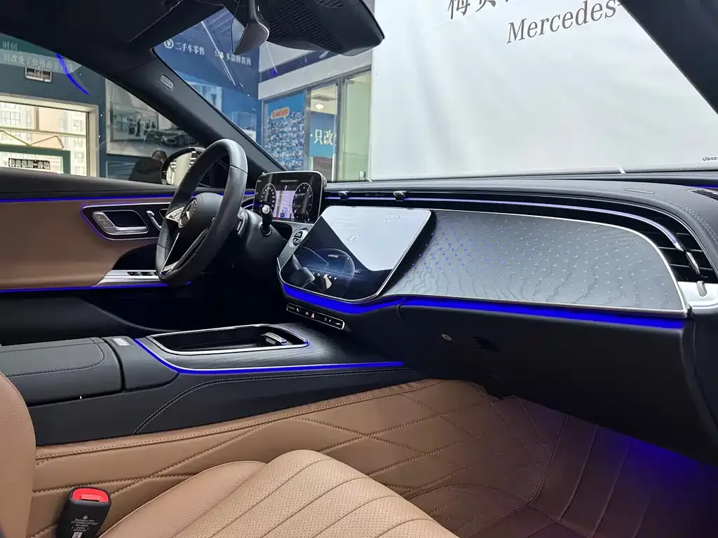 Mercedes-Benz E-Class 2024 из CN, фото 10