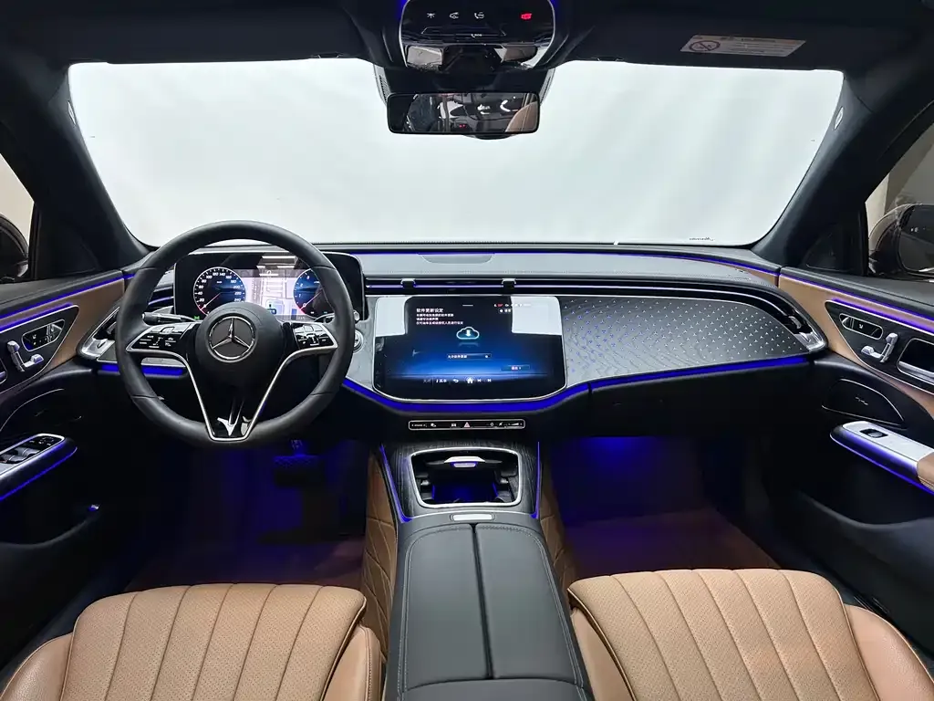 Mercedes-Benz E-Class 2024 из CN, фото 8