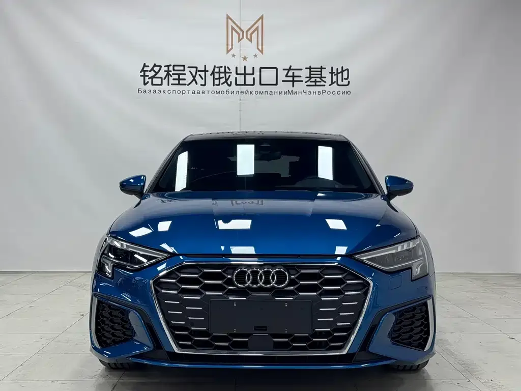 Audi A3 2023 из CN, фото 8