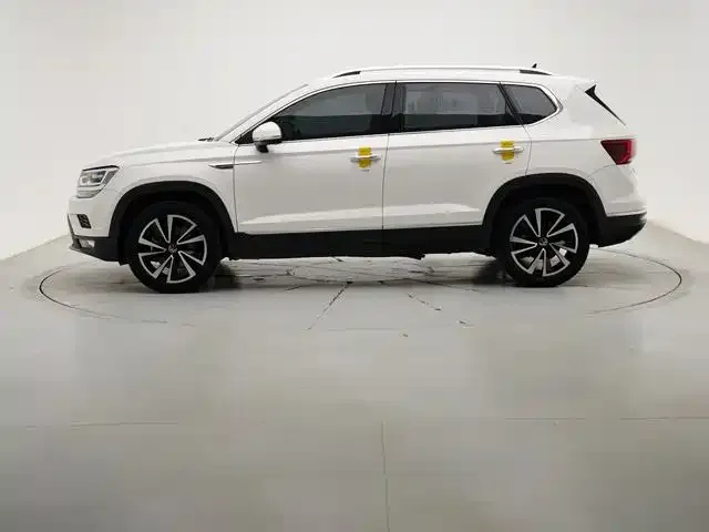 Volkswagen Tharu 2022 из CN, фото 7