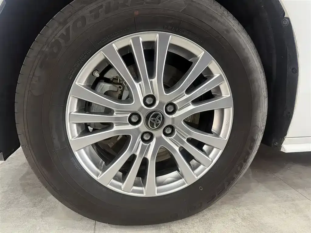 Toyota Sienna 2022 из CN, фото 9