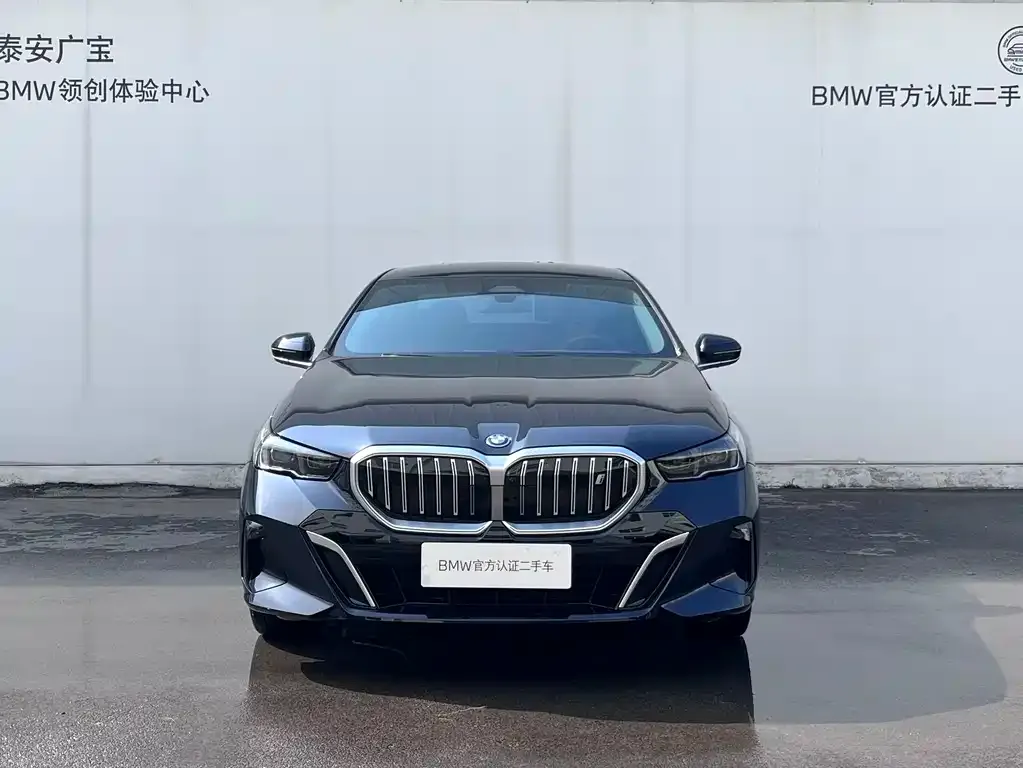 BMW i5 2025 из CN, фото 4