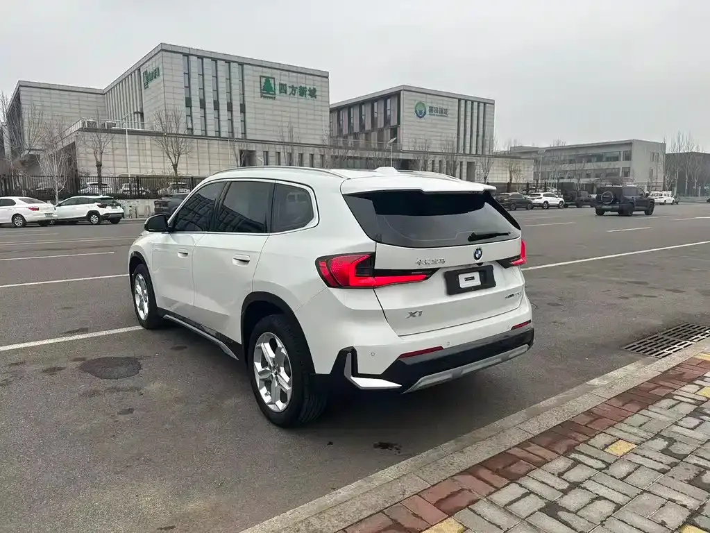 BMW X1 2023 из CN, фото 7