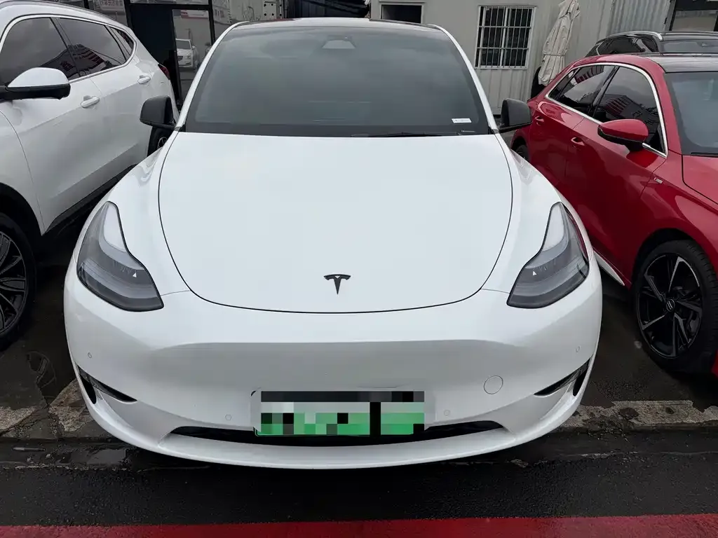 Tesla Model Y 2023 из CN, фото 7
