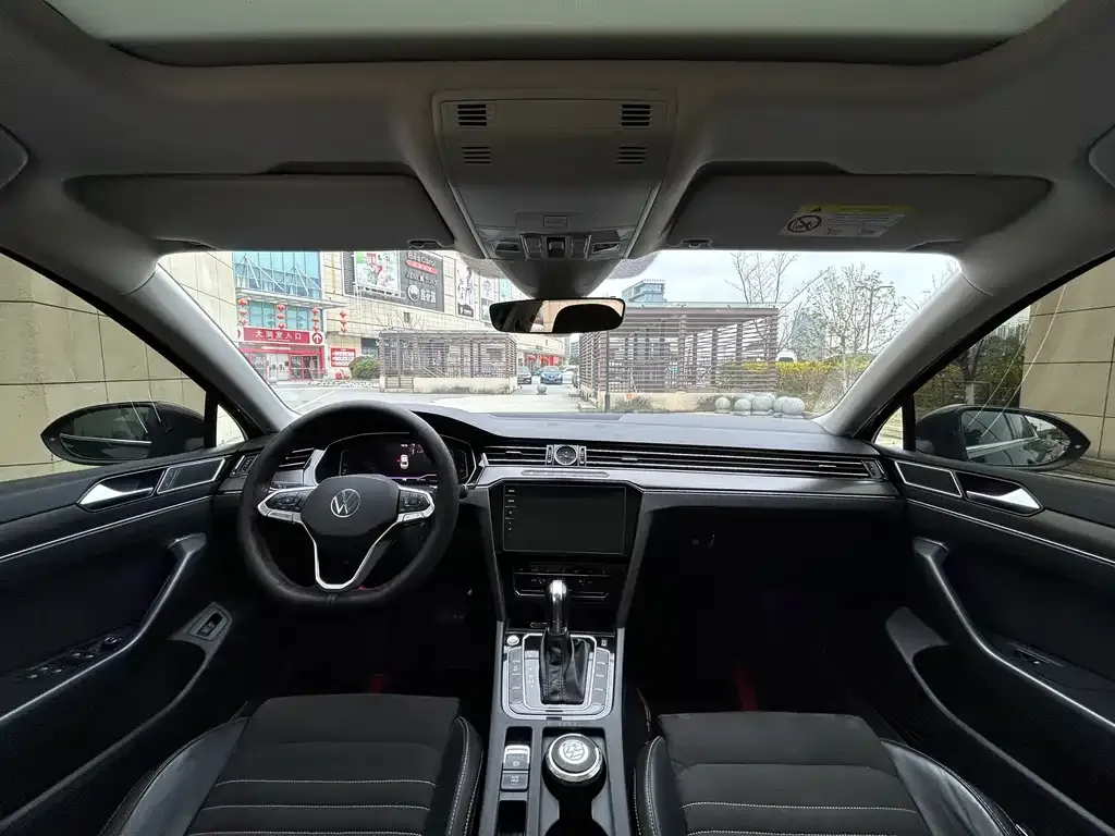 Volkswagen Magotan 2022 из CN, фото 4