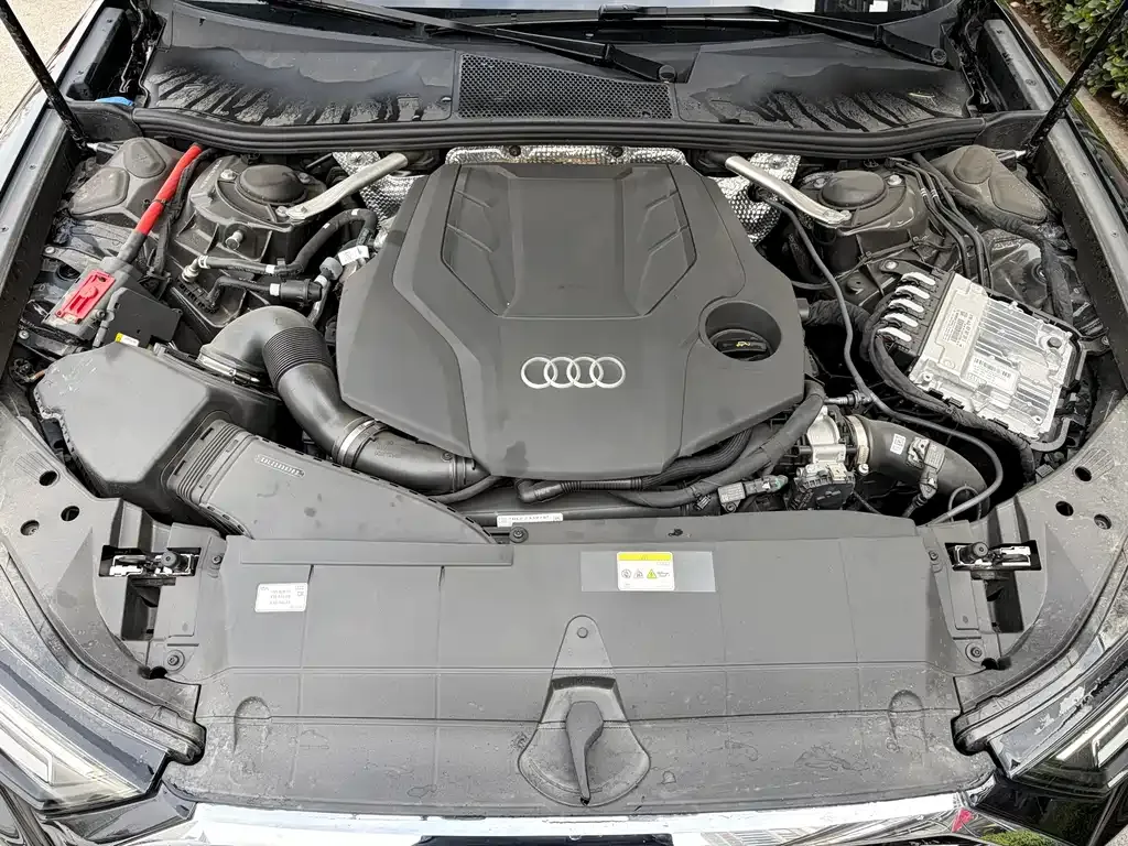 Audi A6L 2025 из CN, фото 6