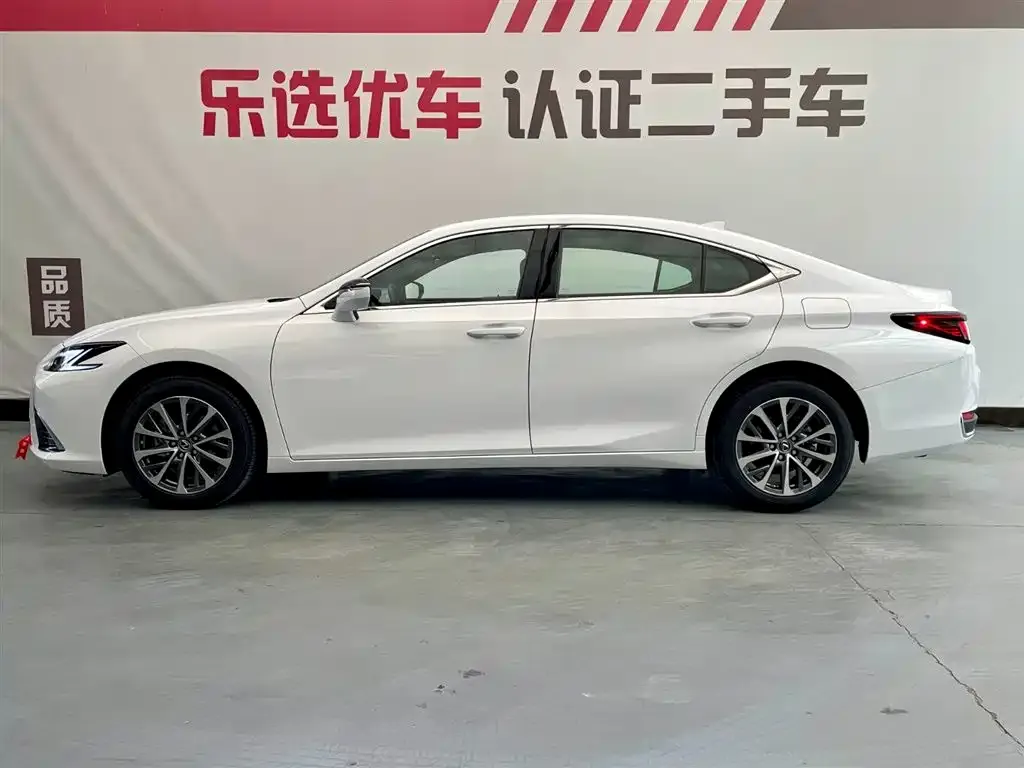 Lexus ES 2026 из CN, фото 7