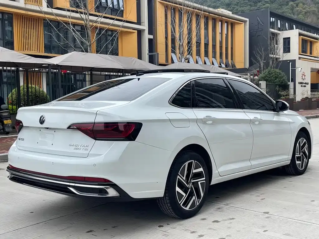 Volkswagen Sagitar 2022 из CN, фото 10
