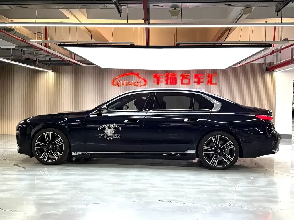 BMW i7 2024 из CN, фото 6