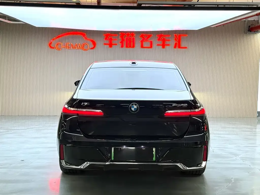 BMW i7 2024 из CN, фото 3