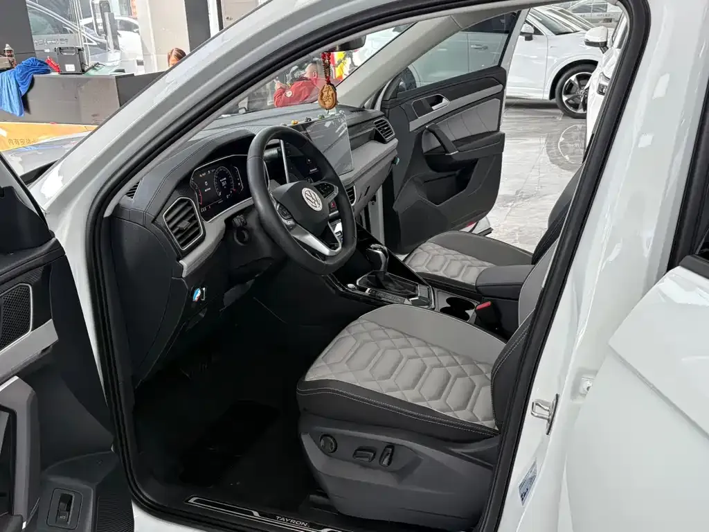 Volkswagen Tayron 2023 из CN, фото 6